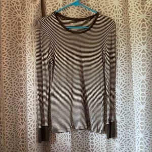 Gap long sleeve top
